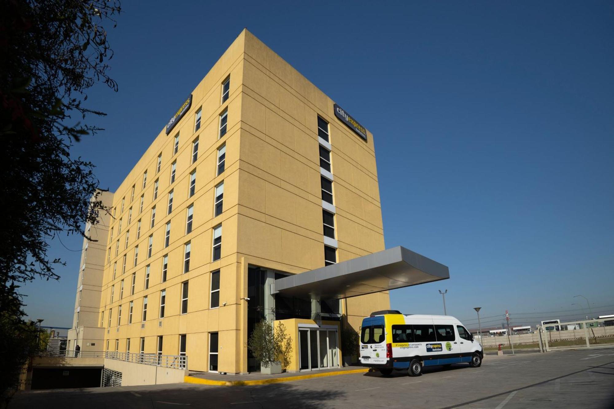 City Express By Marriott Santiago Aeropuerto Kültér fotó